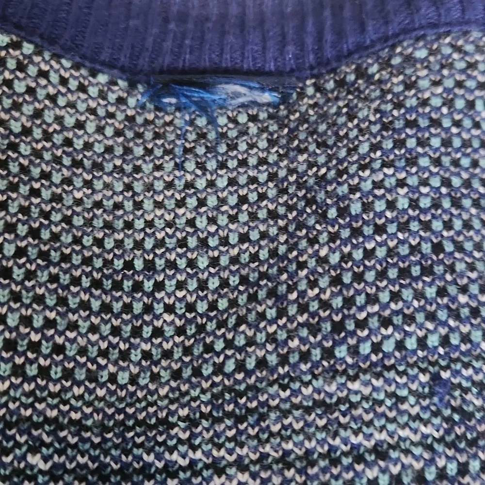 Dr. Who Tardis 1/4 Button Front Cardigan - Picture 3 of 5